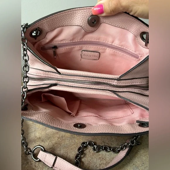 Dolce Vita Rose Colored Vegan Pebbled Leather Shoulder Purse with Chain Strap - Picture 4 of 12